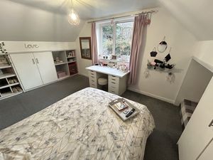 Photo 15- click for photo gallery